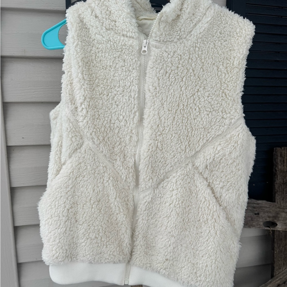 Zyia active cream off white teddy sherpa vest large 12-14